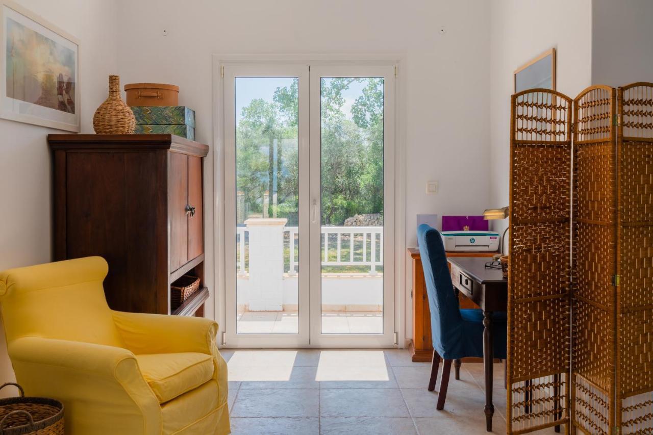 Villa Sunrise Villa, - Garden Gate Opens Onto The *