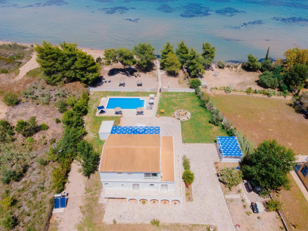 Willa Sunrise Villa, - Garden Gate Opens Onto The *