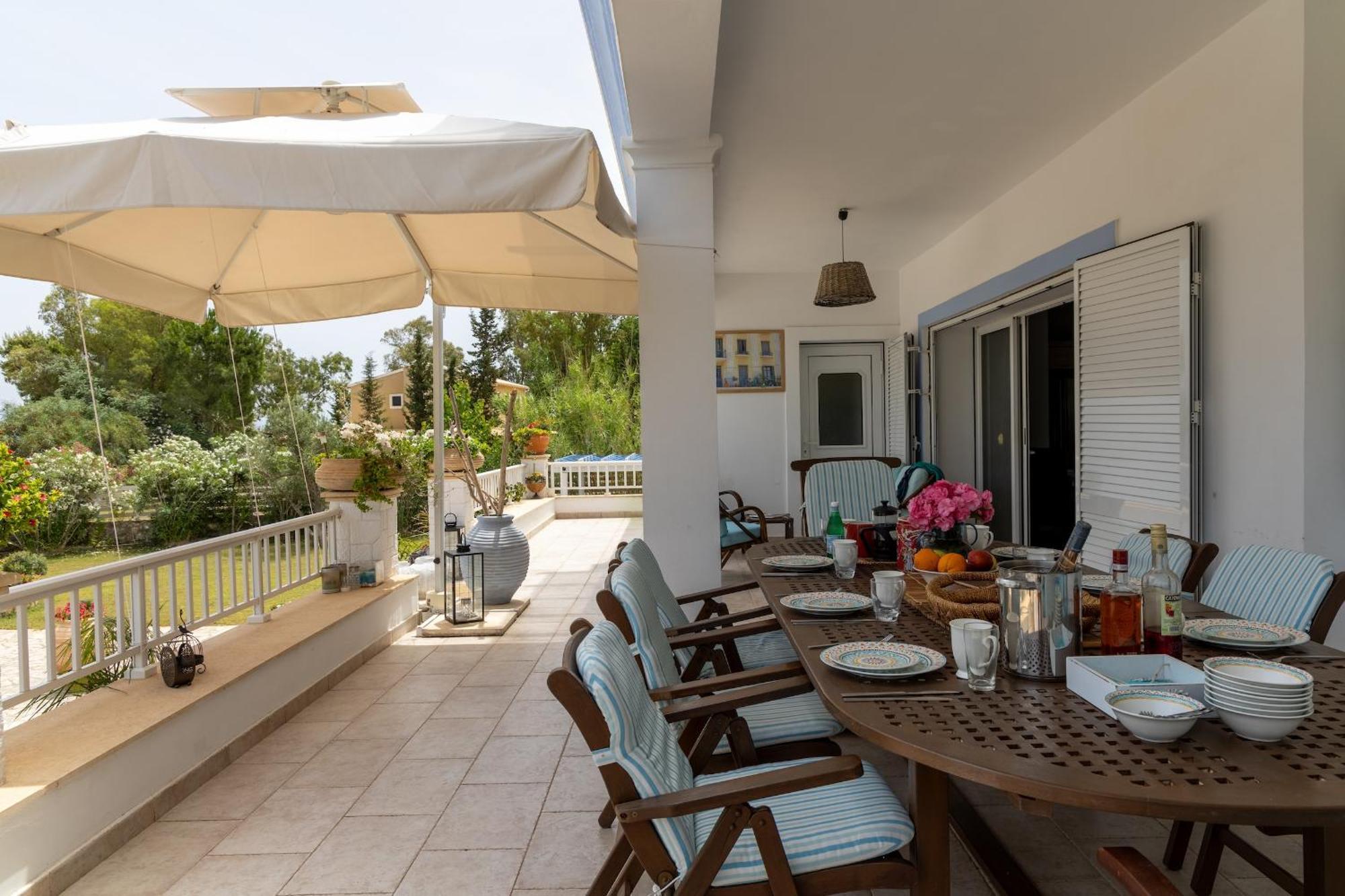 Willa Sunrise Villa, - Garden Gate Opens Onto The *