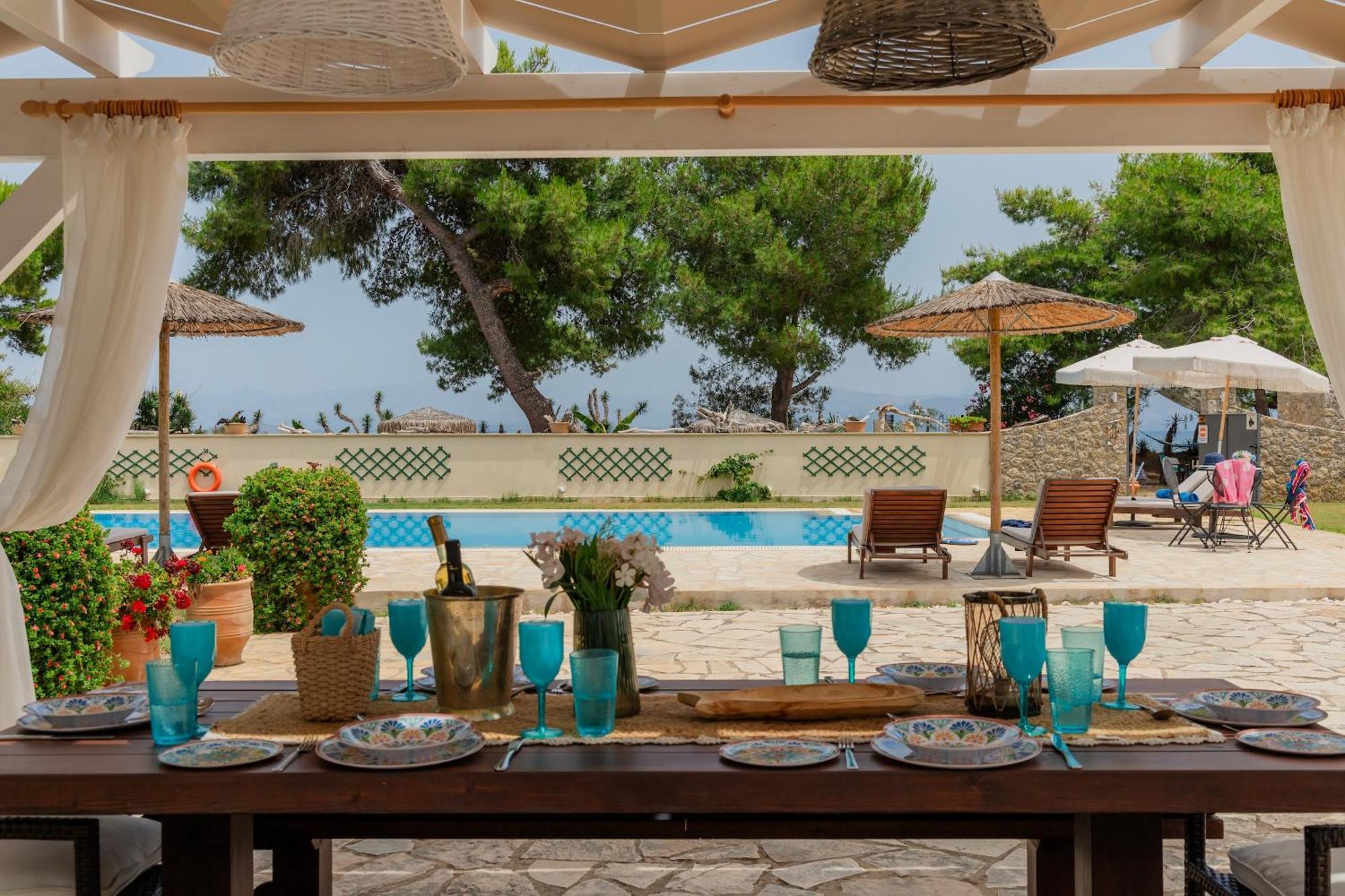 Sunrise Villa, - Garden Gate Opens Onto The Willa Potamion